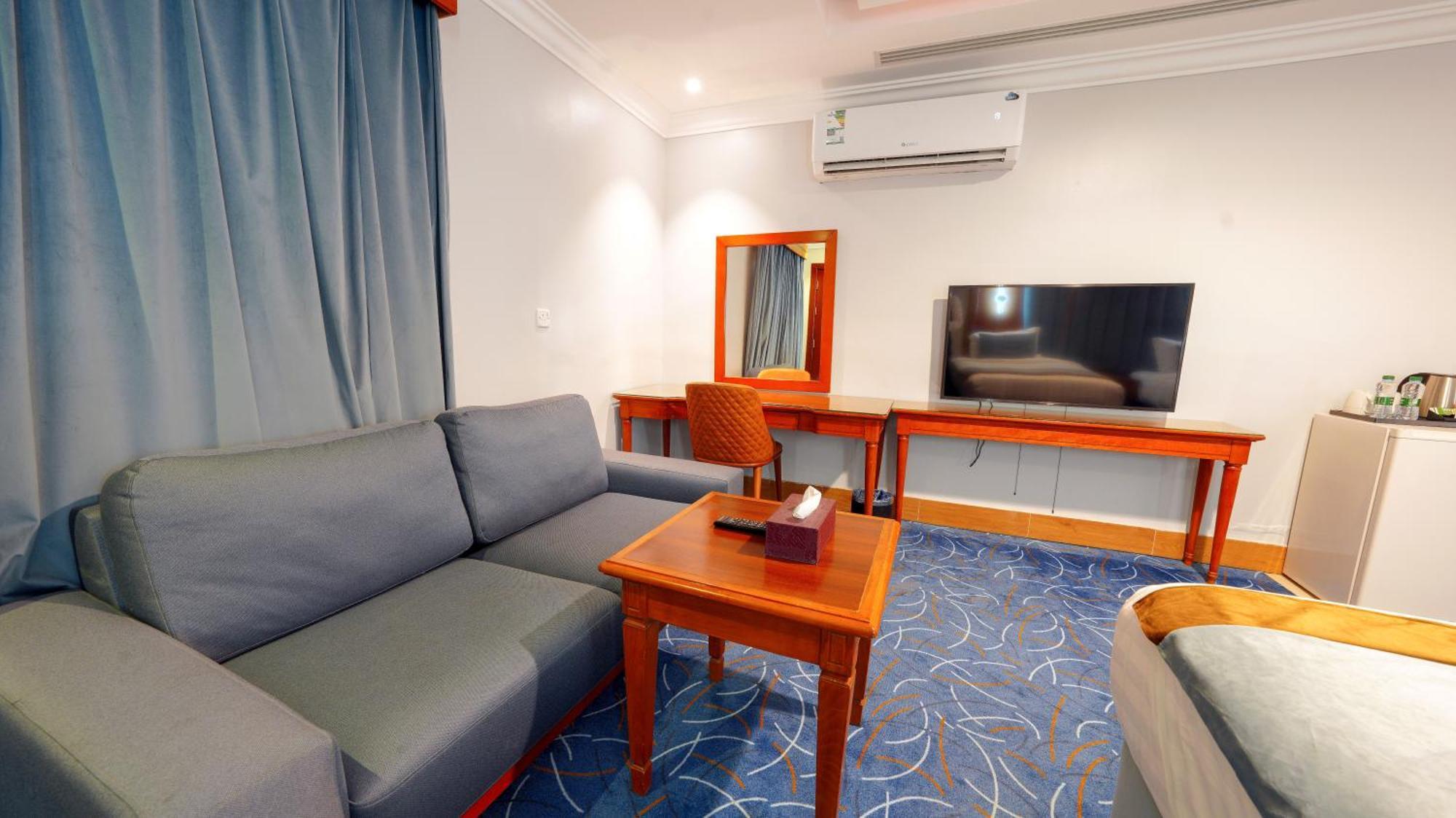 Al Masem Serviced Apartments - Exit 9 Riyadh Room photo