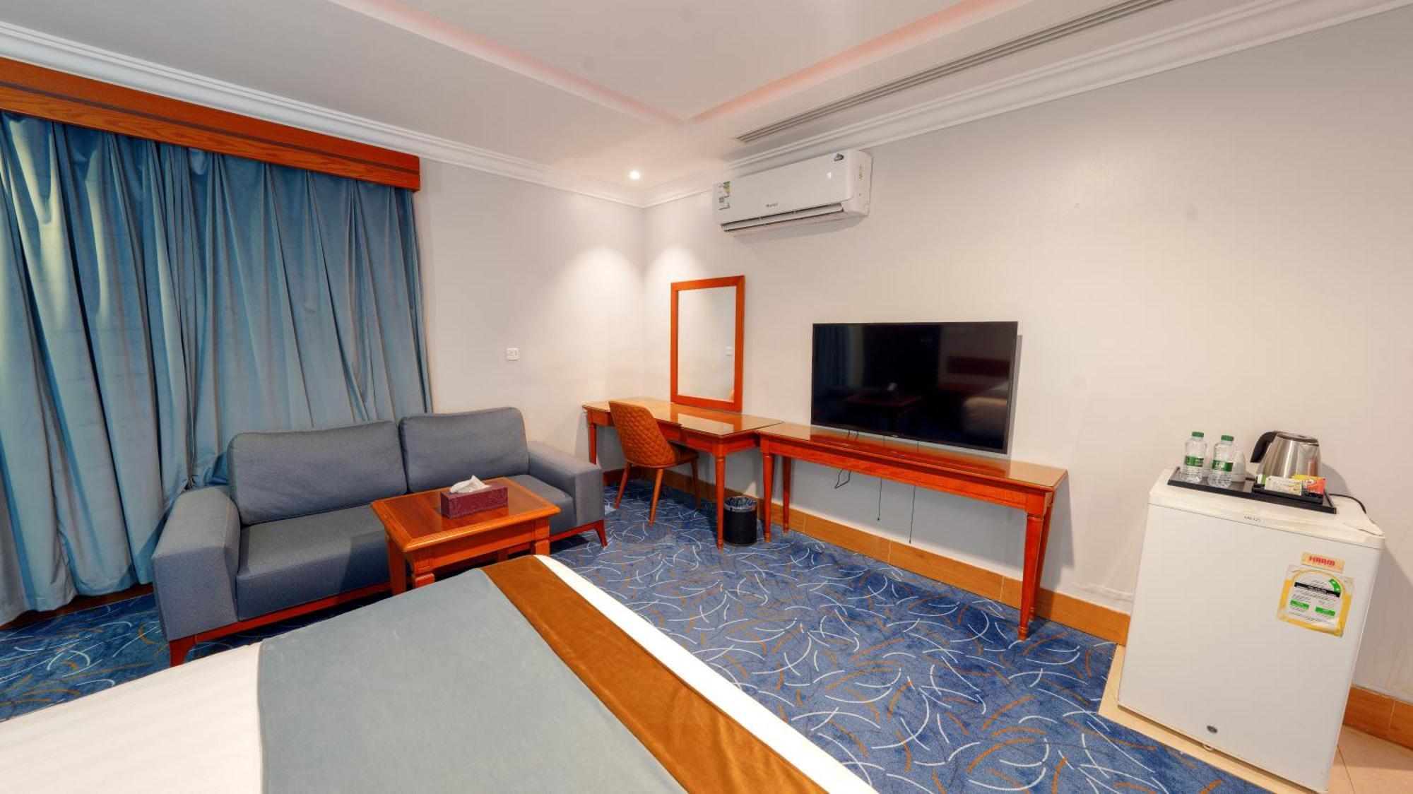Al Masem Serviced Apartments - Exit 9 Riyadh Room photo